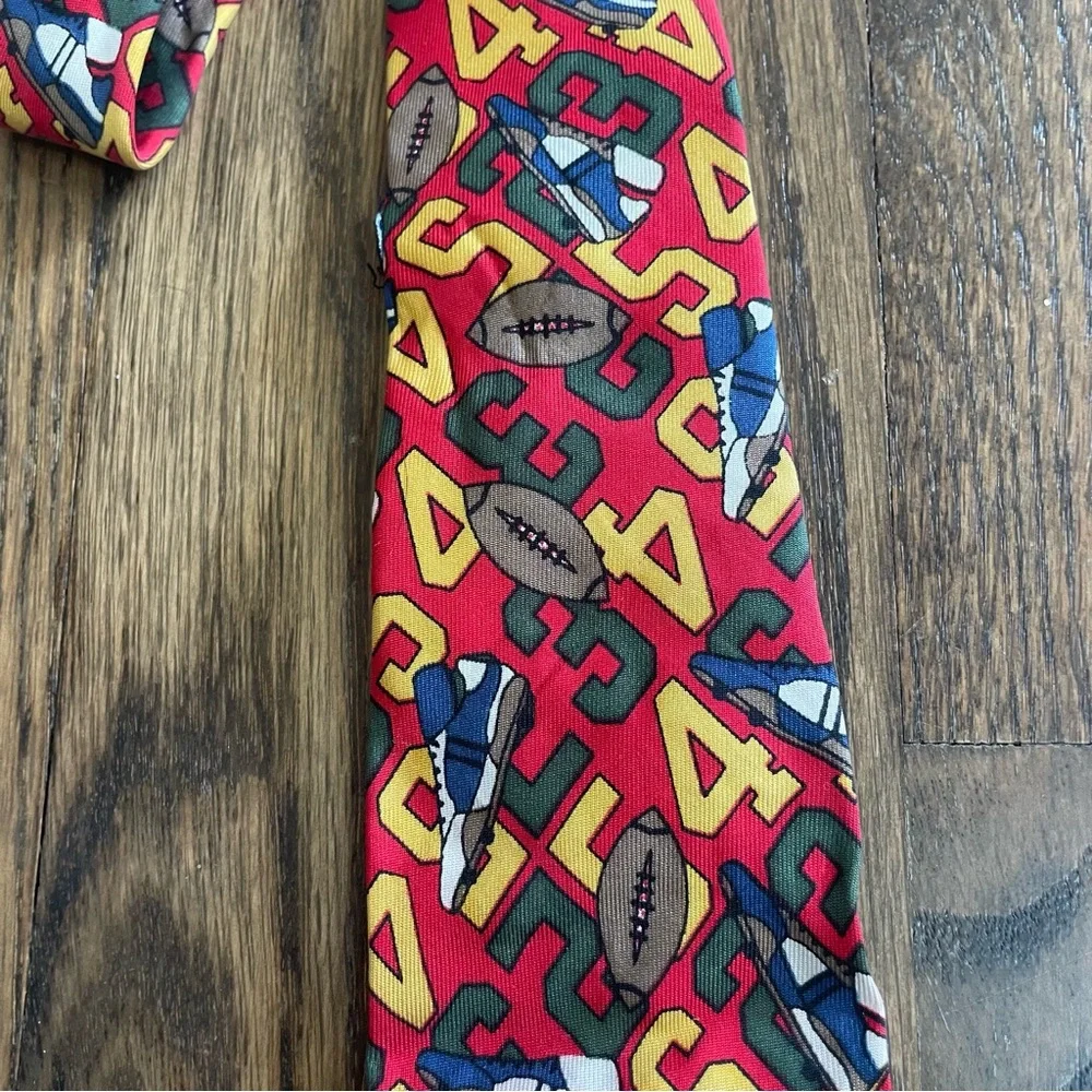 3/$10  GAP boy’s football themed tie